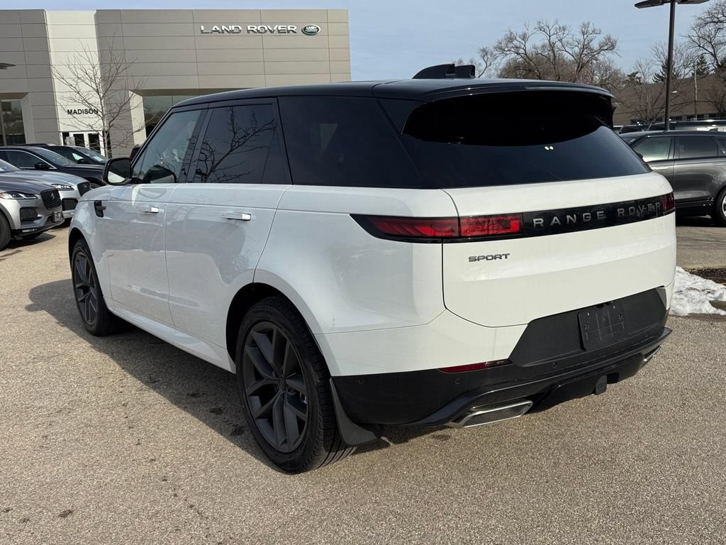 New 2026 Land Rover Range Rover Sport SE AWD/4WD image 3