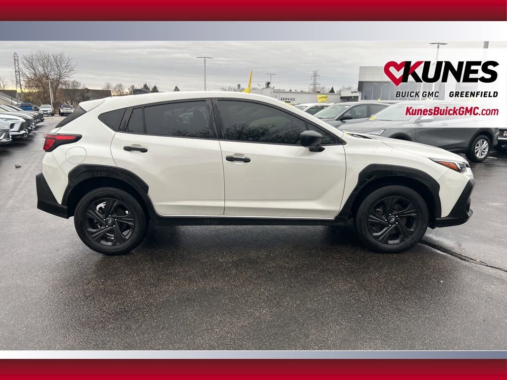 Used 2024 Subaru Crosstrek 2.0i image 4