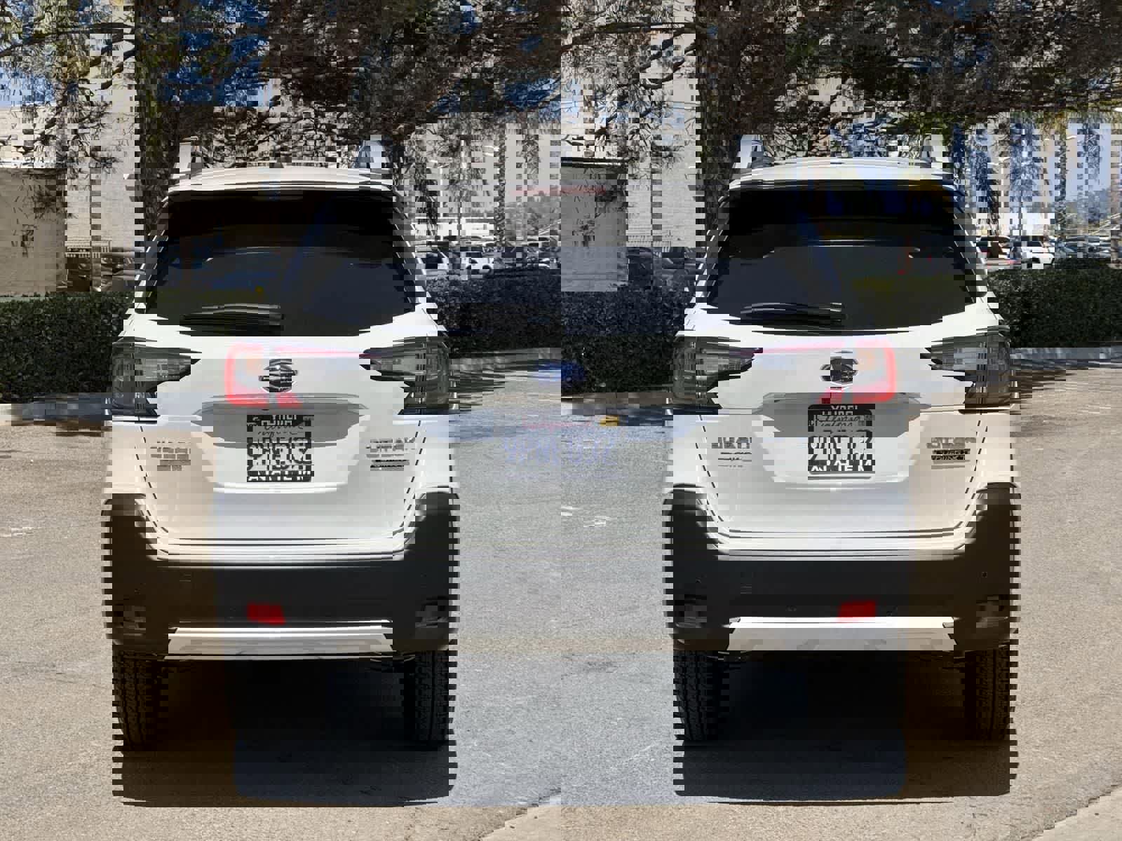 Used 2025 Subaru Outback Touring XT image 4