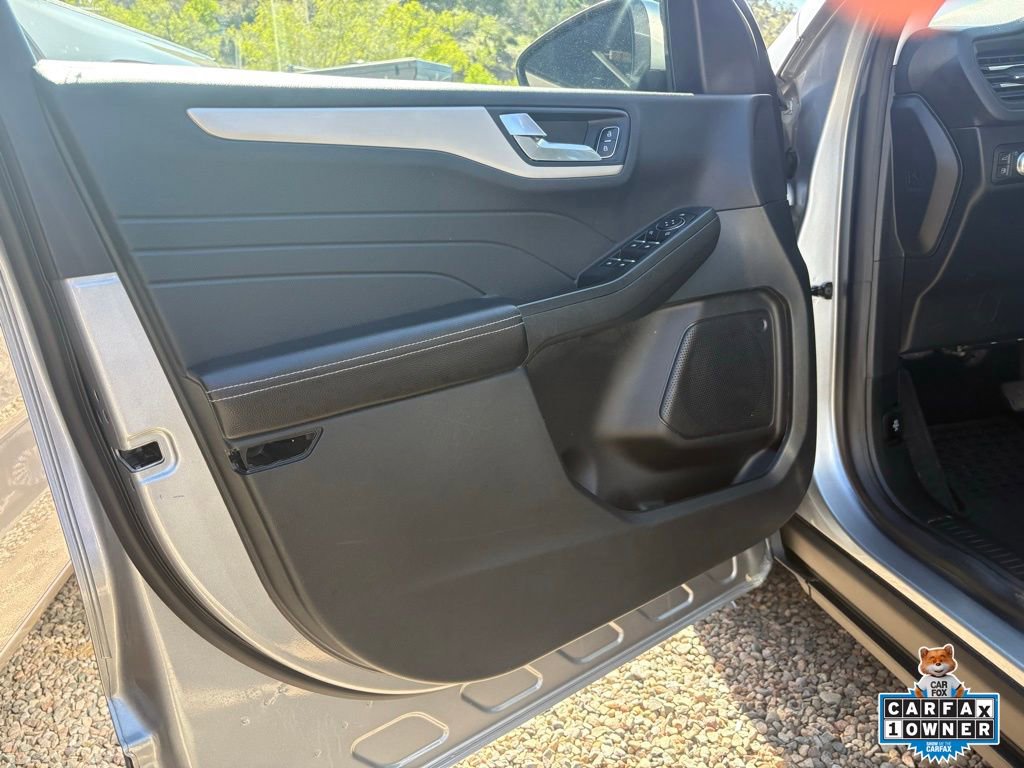 Certified 2021 Ford Escape SEL w/ Class II Trailer Tow Package AWD/4WD image 14