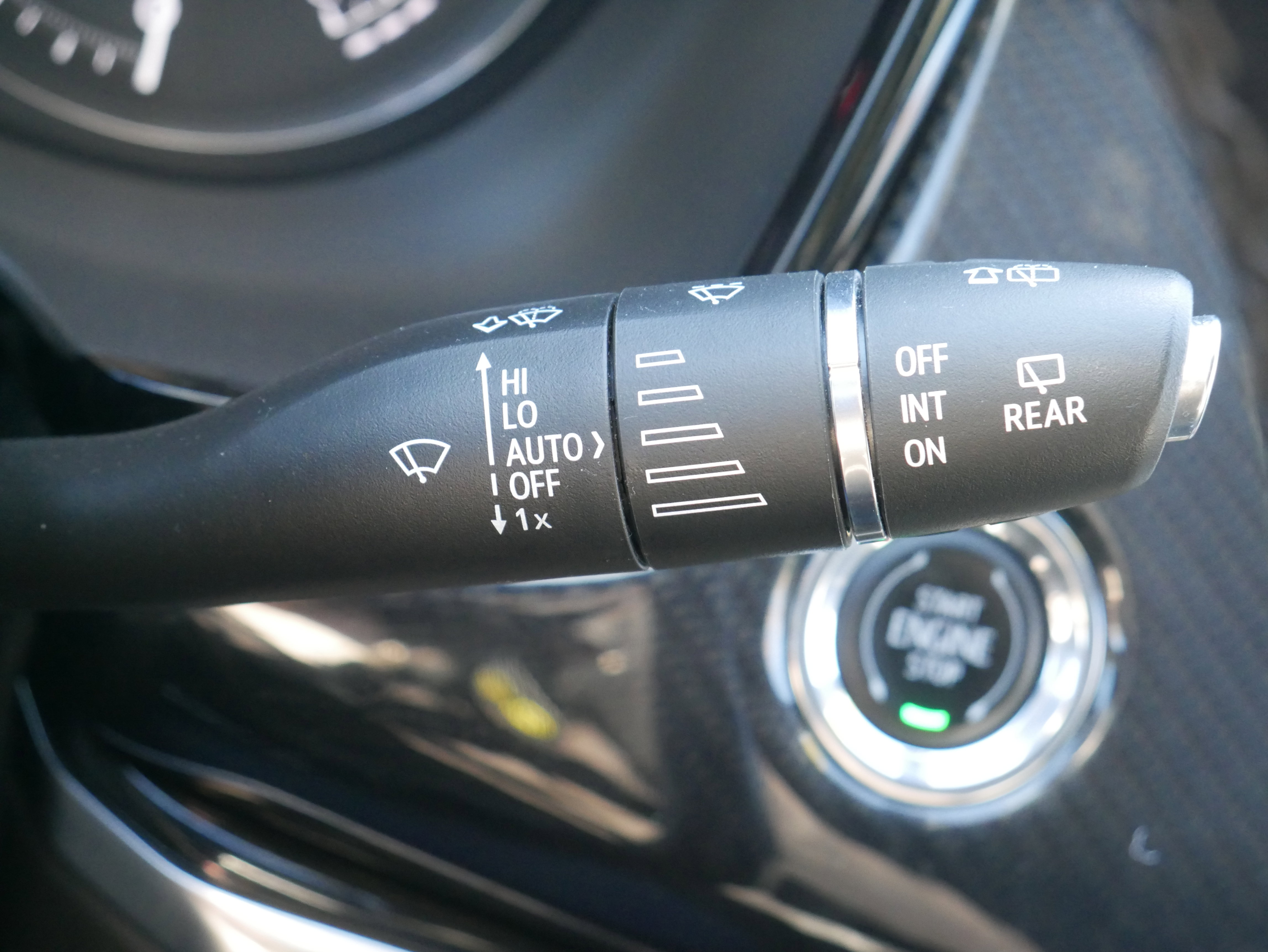 Certified 2024 Cadillac XT6 Sport w/ Technology Package image 29