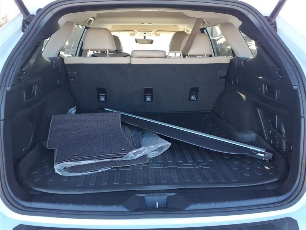 Certified 2022 Subaru Outback Limited image 18