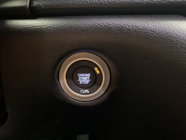 New 2027 Chrysler Pacifica Select FWD image 17