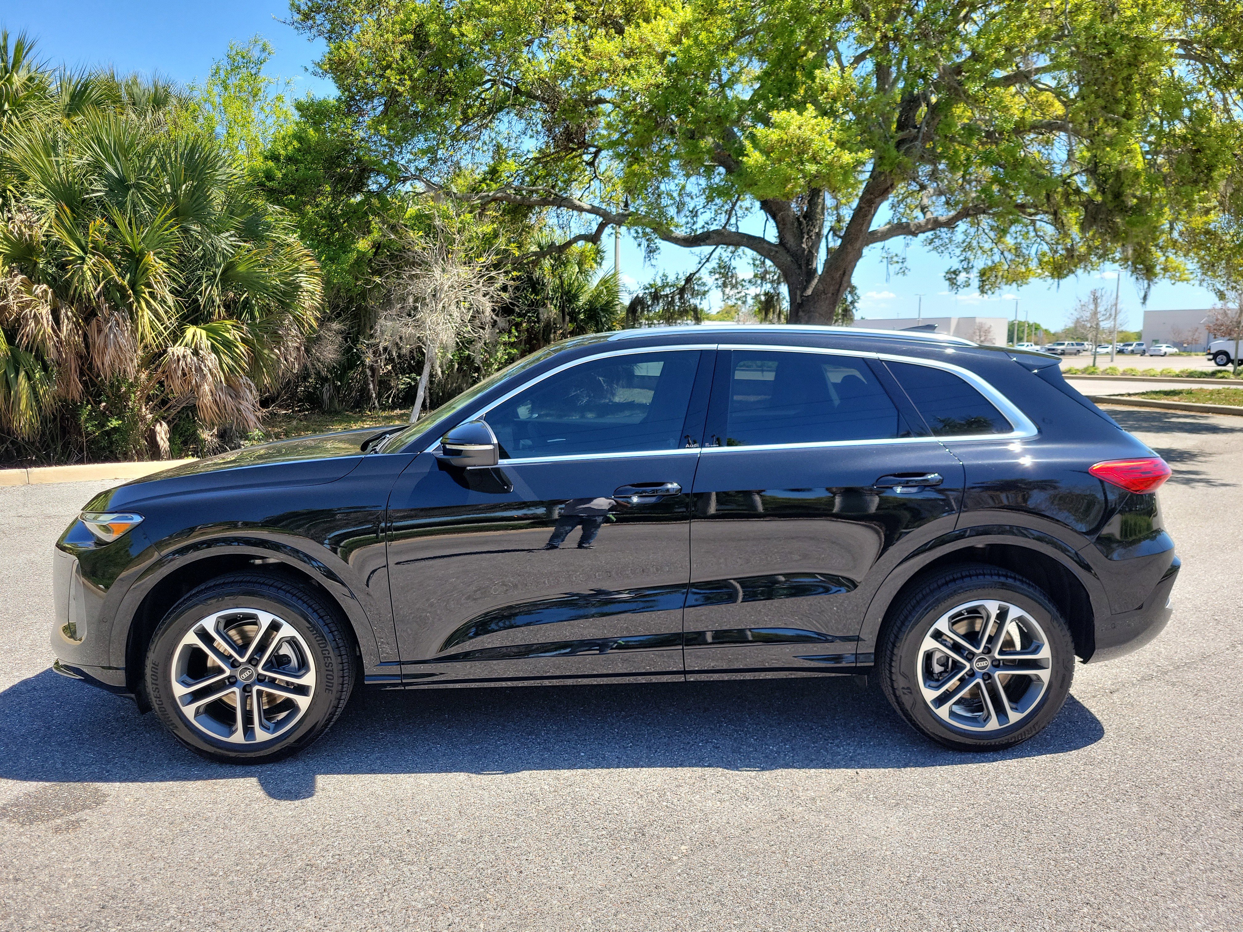 Used 2025 Audi Q5 Premium image 7