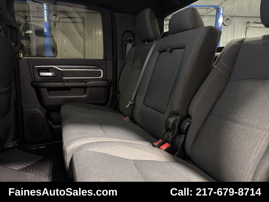 Used 2019 RAM 2500 Big Horn w/ Black Appearance Package image 44