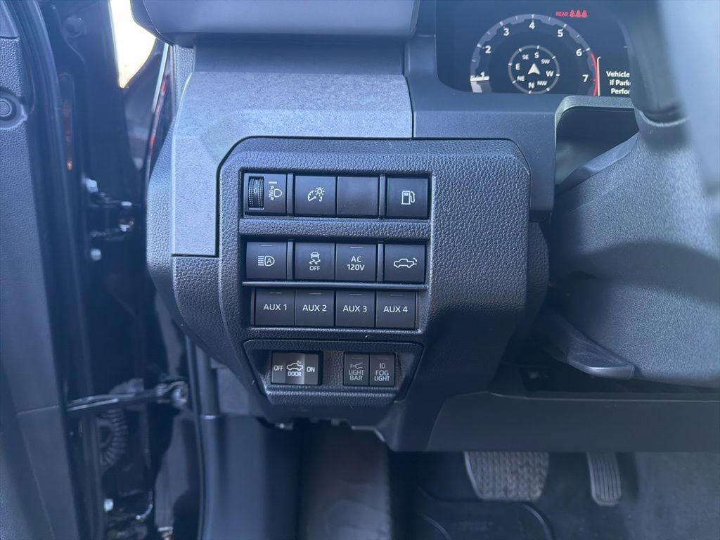 Certified 2025 Toyota Tacoma 4x4 Double Cab Hybrid image 23