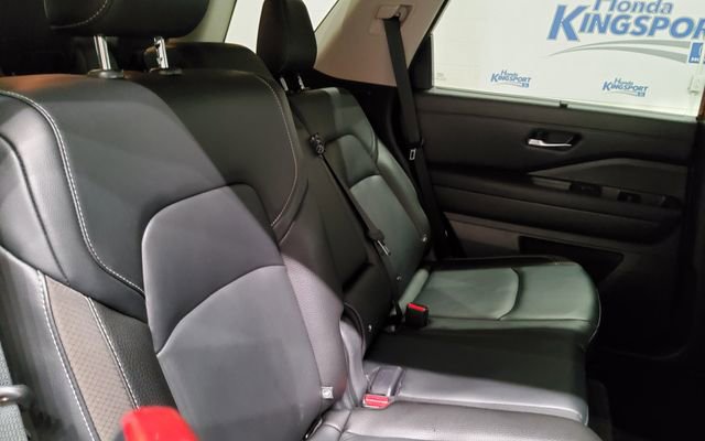 Used 2023 Nissan Pathfinder SL image 20