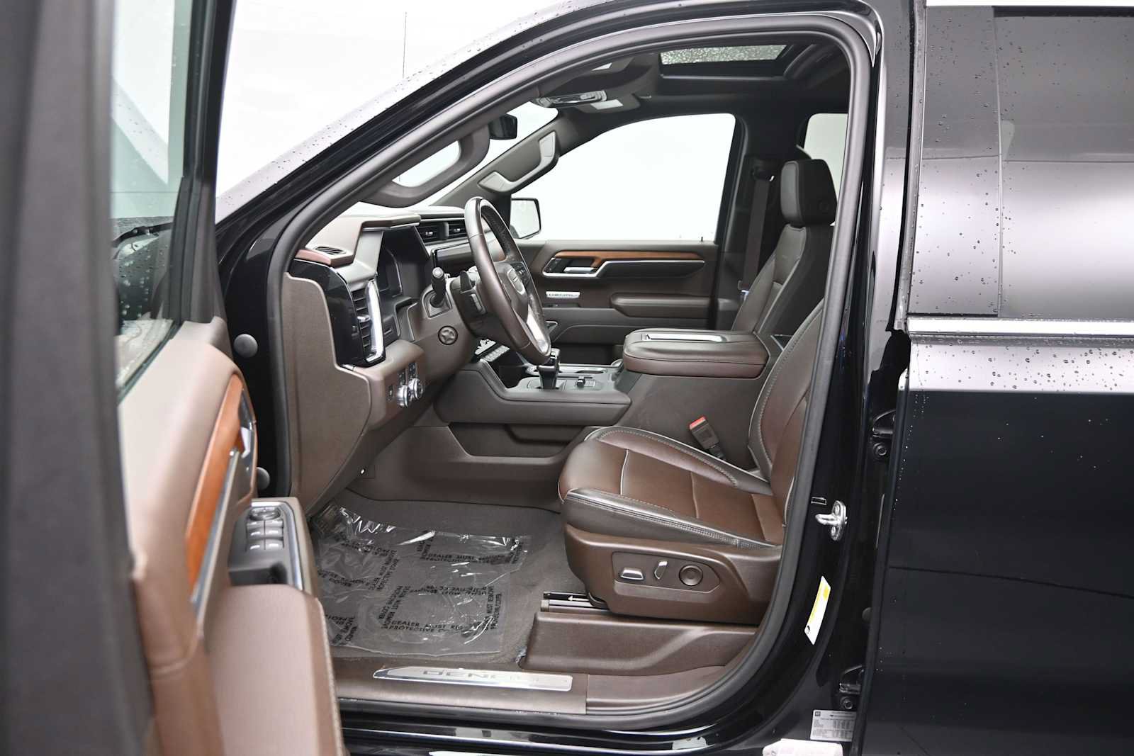 Used 2022 GMC Sierra 1500 Denali AWD/4WD image 9