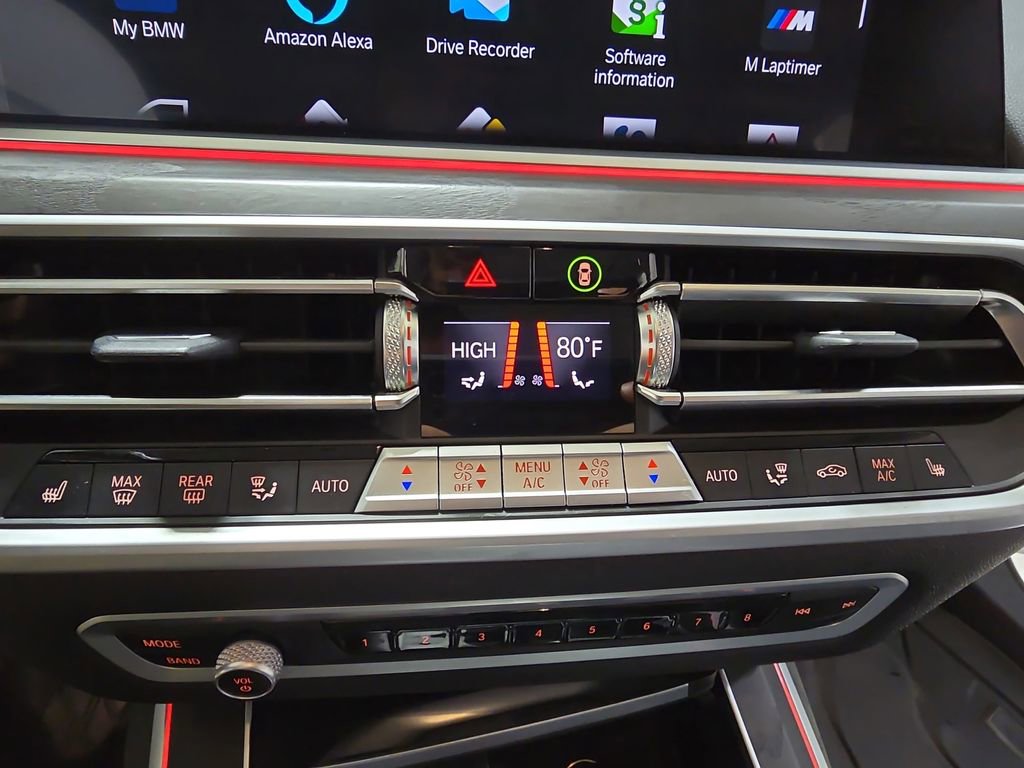 Used 2022 BMW X7 xDrive40i w/ Premium Package image 24