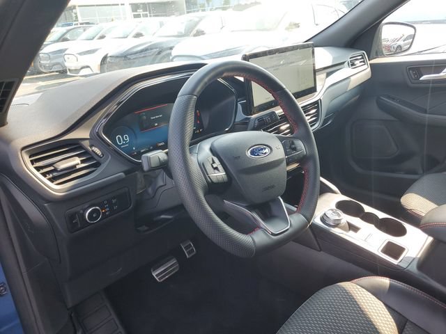 Used 2023 Ford Escape ST-Line Elite AWD/4WD image 9