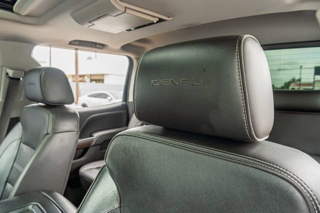 Used 2017 GMC Sierra 2500 Denali w/ Duramax Plus Package image 19