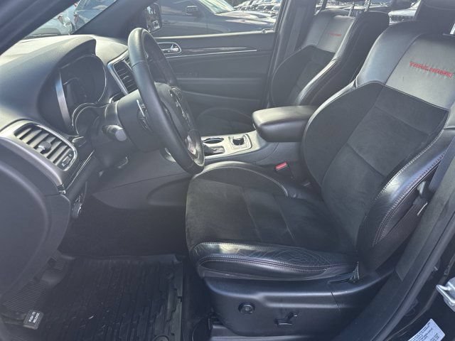 Used 2017 Jeep Grand Cherokee Trailhawk AWD/4WD image 10