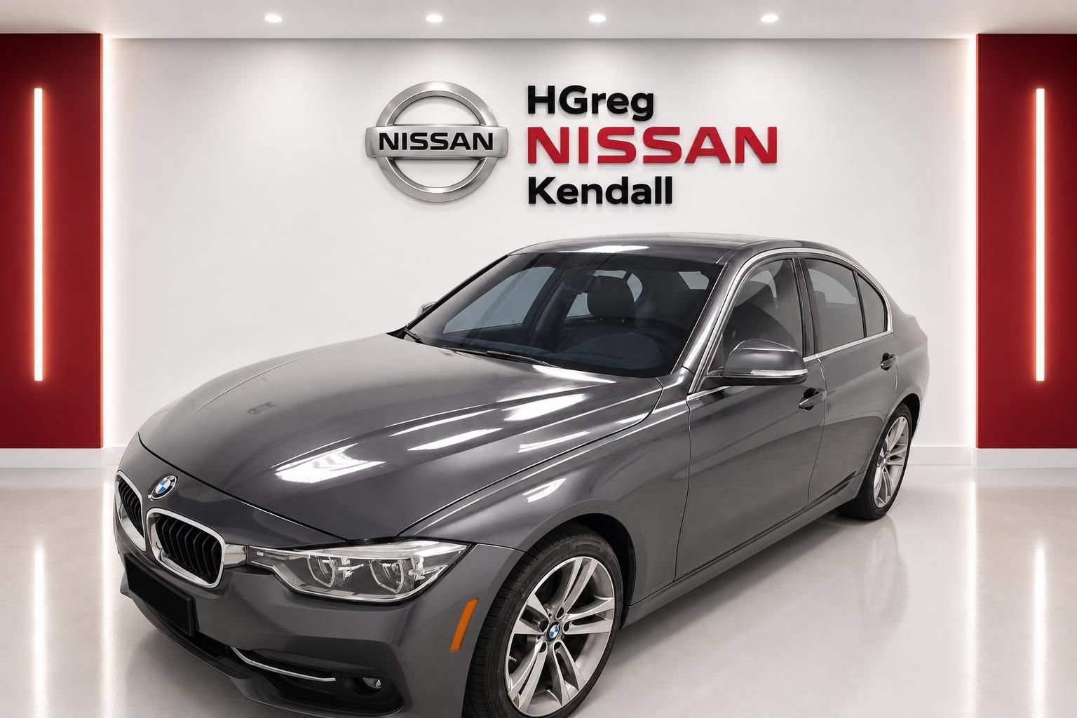 Used 2018 BMW 330i Sedan RWD image 3