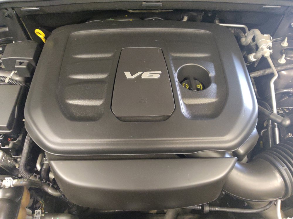 Used 2019 Jeep Grand Cherokee Limited RWD image 30