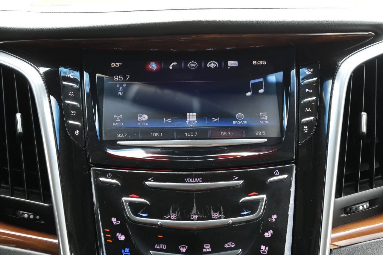 Used 2016 Cadillac Escalade Premium AWD/4WD image 21