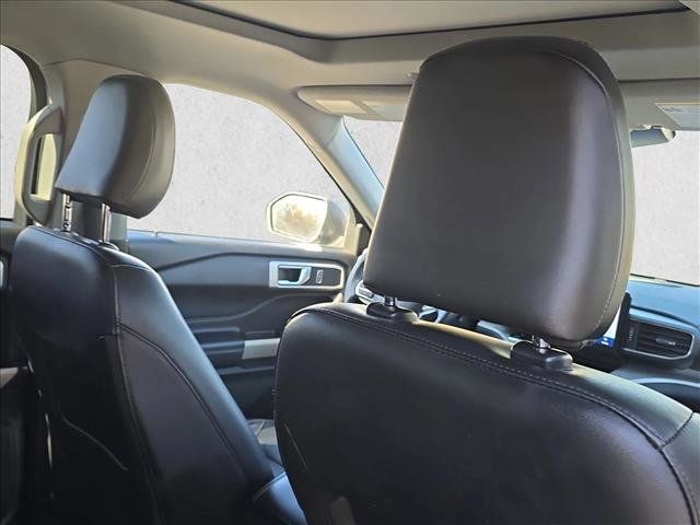 Used 2022 Ford Explorer XLT w/ Equipment Group 202A image 20