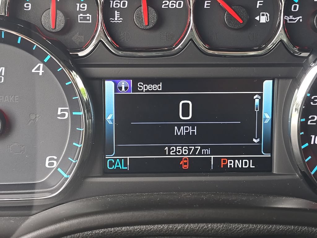 Used 2017 GMC Yukon SLT AWD/4WD image 23