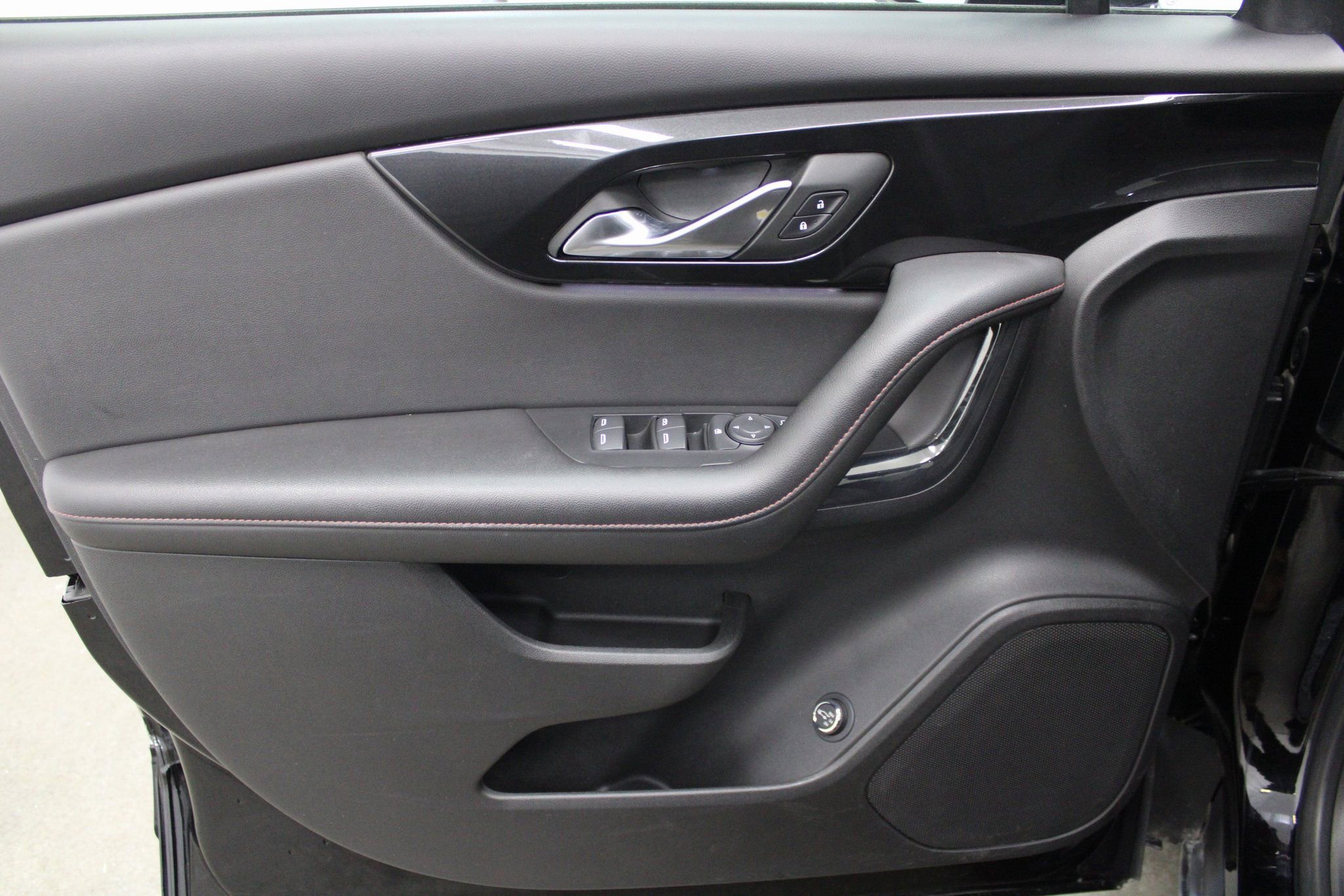 Used 2022 Chevrolet Blazer RS image 13