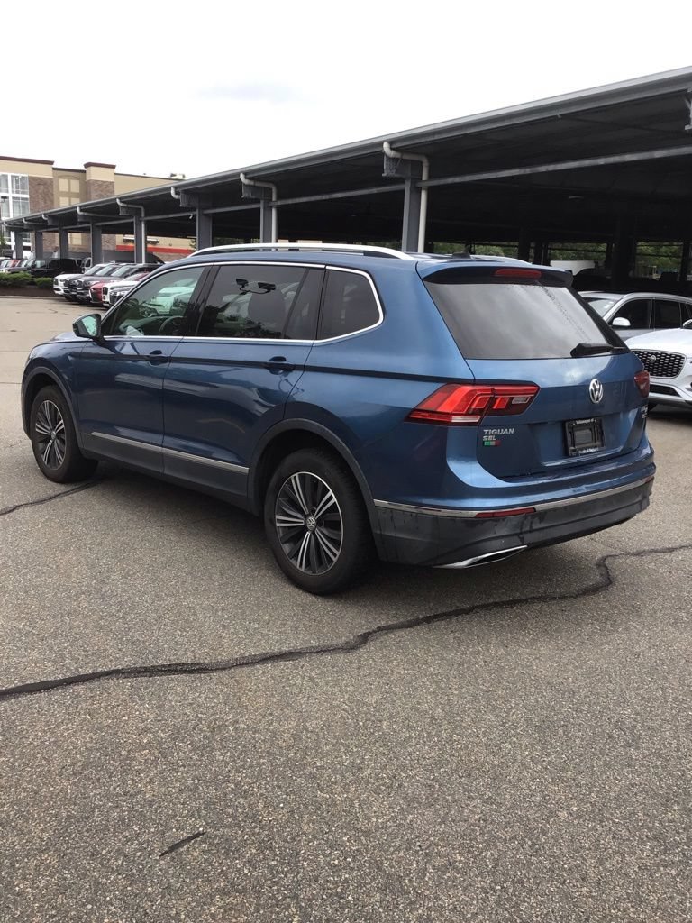 Used 2018 Volkswagen Tiguan SEL AWD/4WD image 3