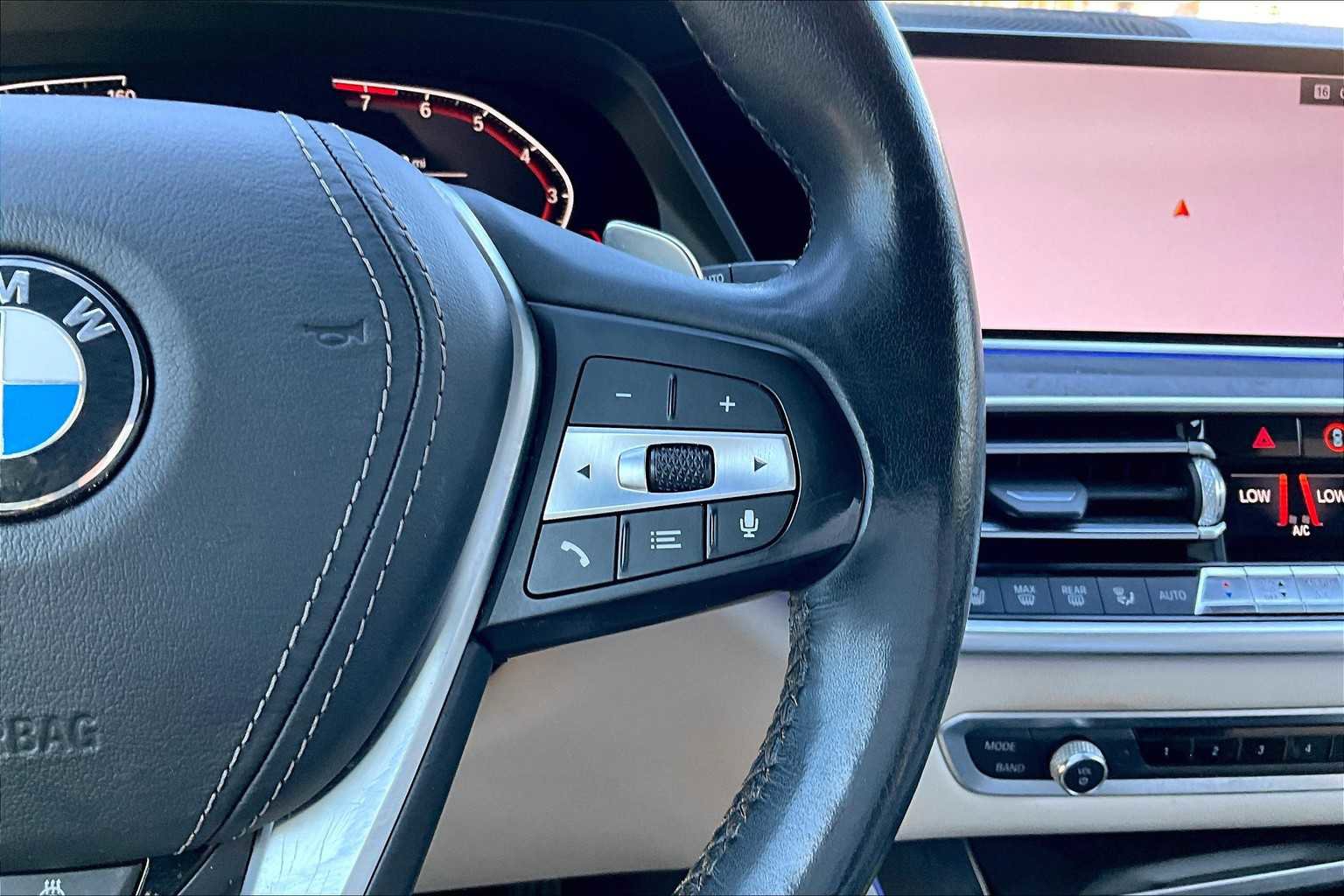 Used 2019 BMW X5 xDrive40i w/ Luxury Seating Package image 25