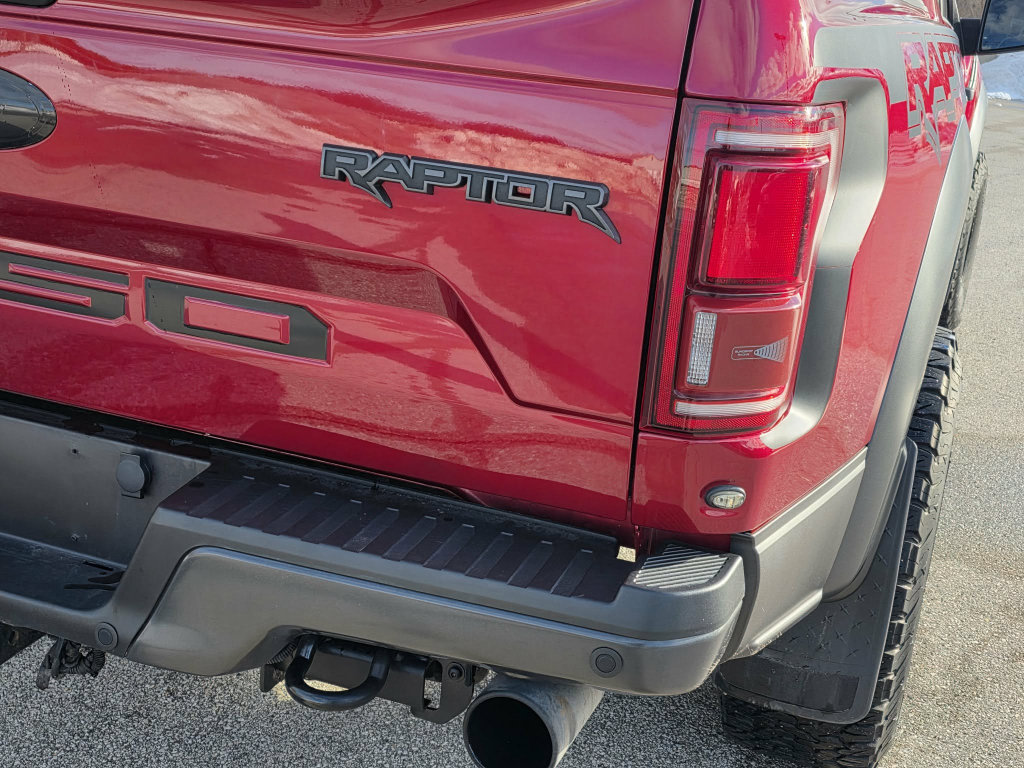 Used 2018 Ford F150 Raptor w/ Equipment Group 801A Mid image 10