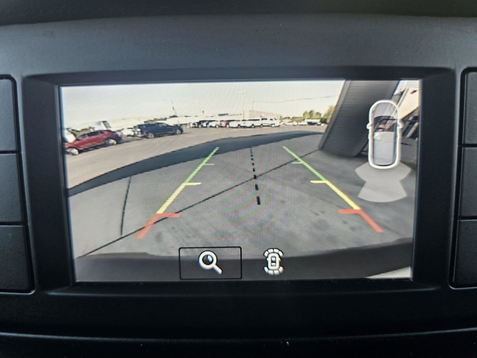 Used 2019 Ford Transit Connect XL image 30