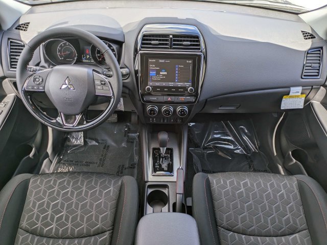 New 2027 Mitsubishi Outlander Sport LE FWD image 15