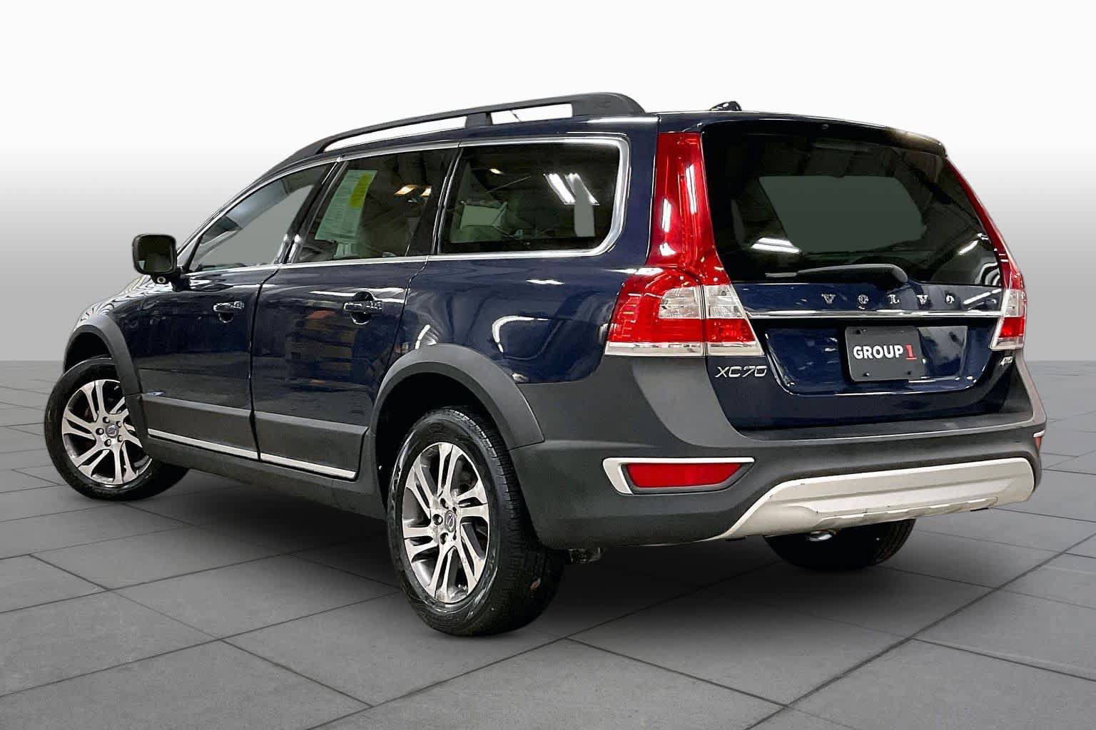 Used 2015 Volvo XC70 3.2 Premier AWD/4WD image 12