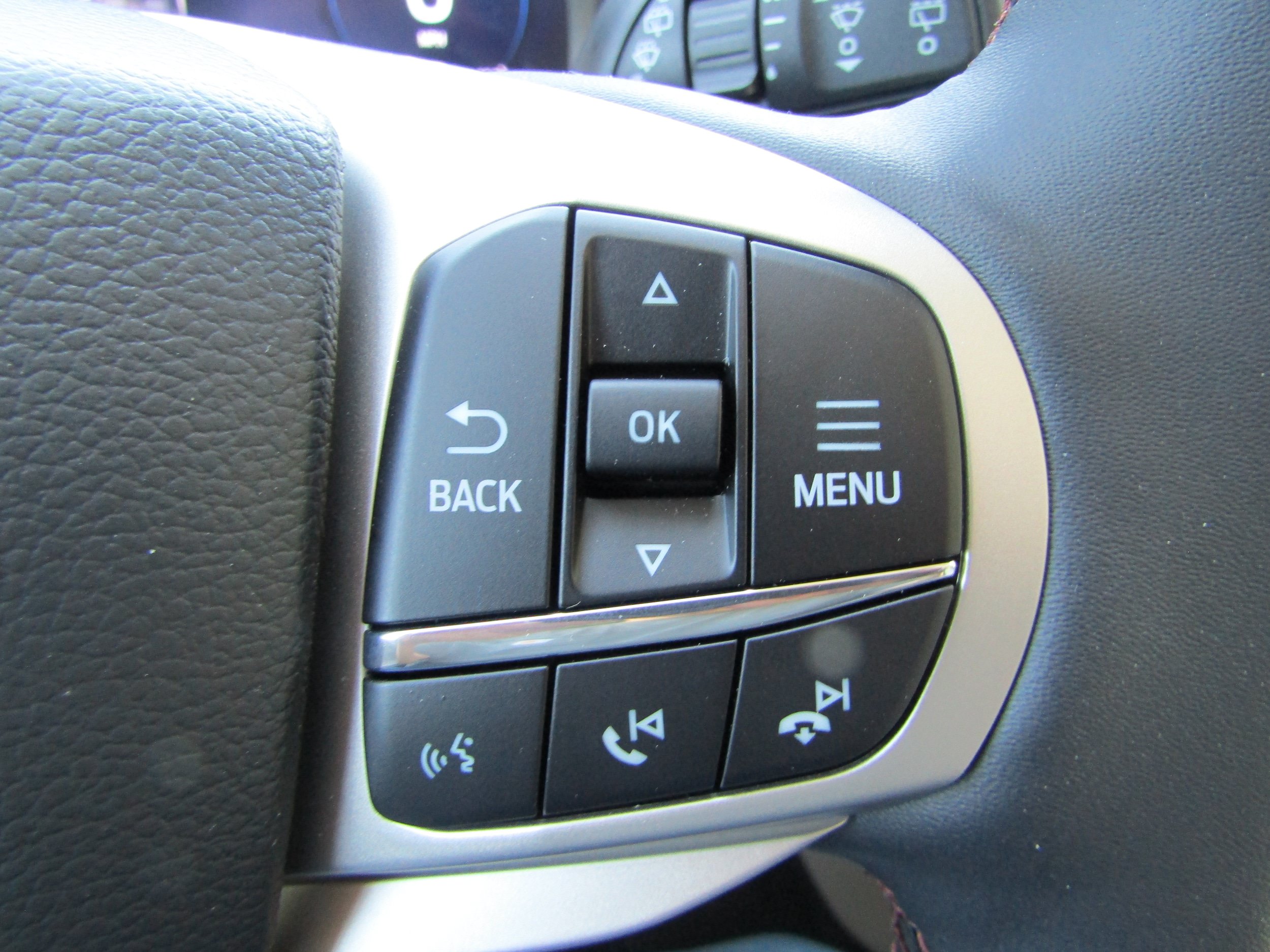New 2026 Ford Explorer Active w/ Active Comfort Package AWD/4WD image 21