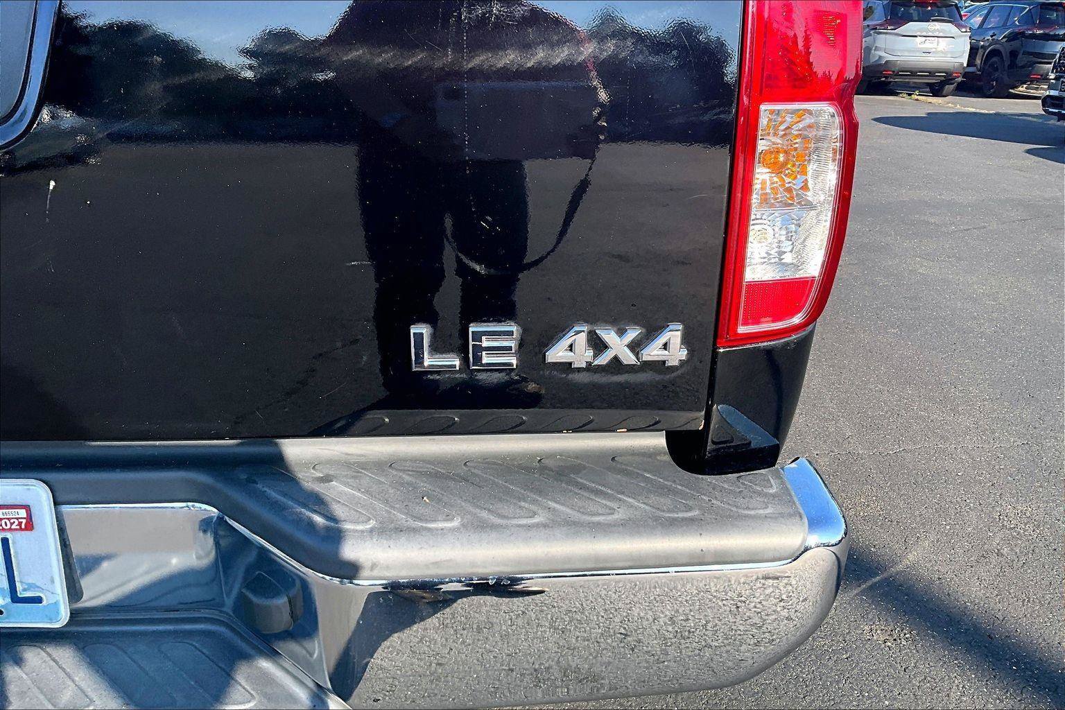 Used 2005 Nissan Frontier LE AWD/4WD image 21