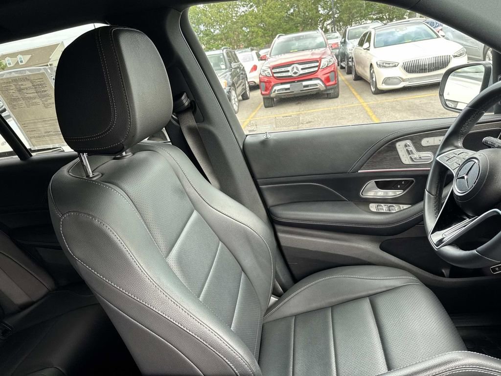 Used 2024 Mercedes-Benz GLE 450 4MATIC image 10