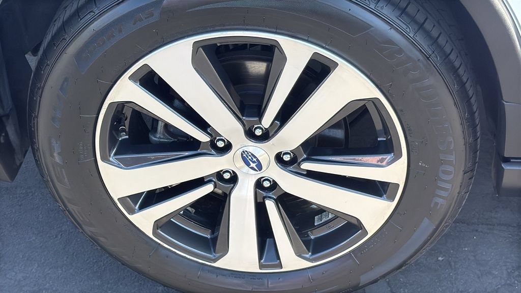 Used 2018 Subaru Outback 3.6R Limited AWD/4WD image 11