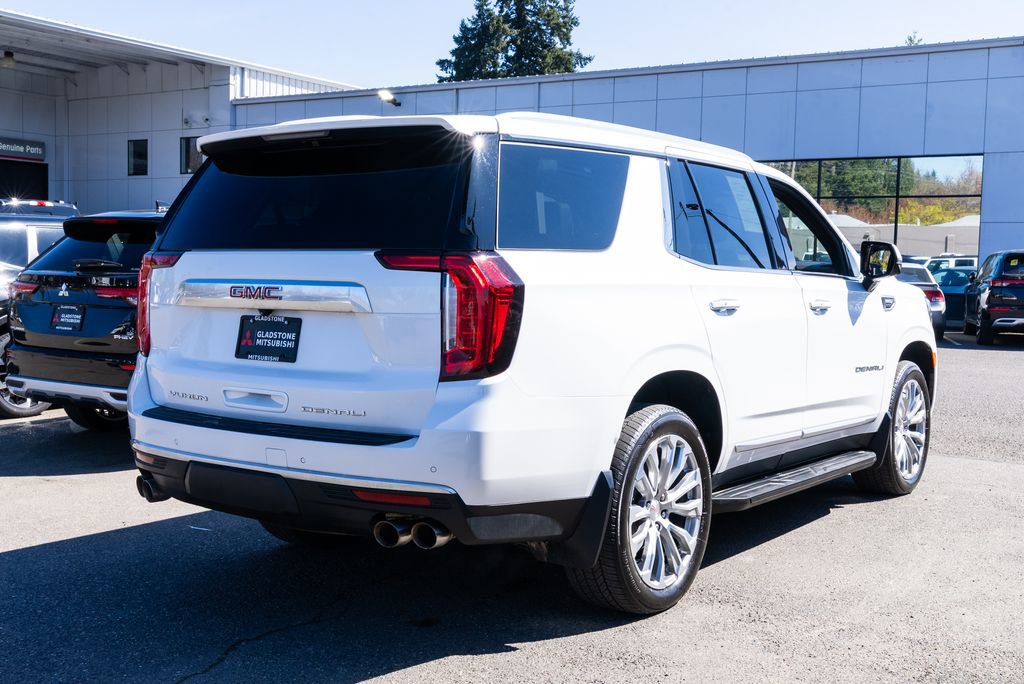 Used 2024 GMC Yukon Denali AWD/4WD image 7
