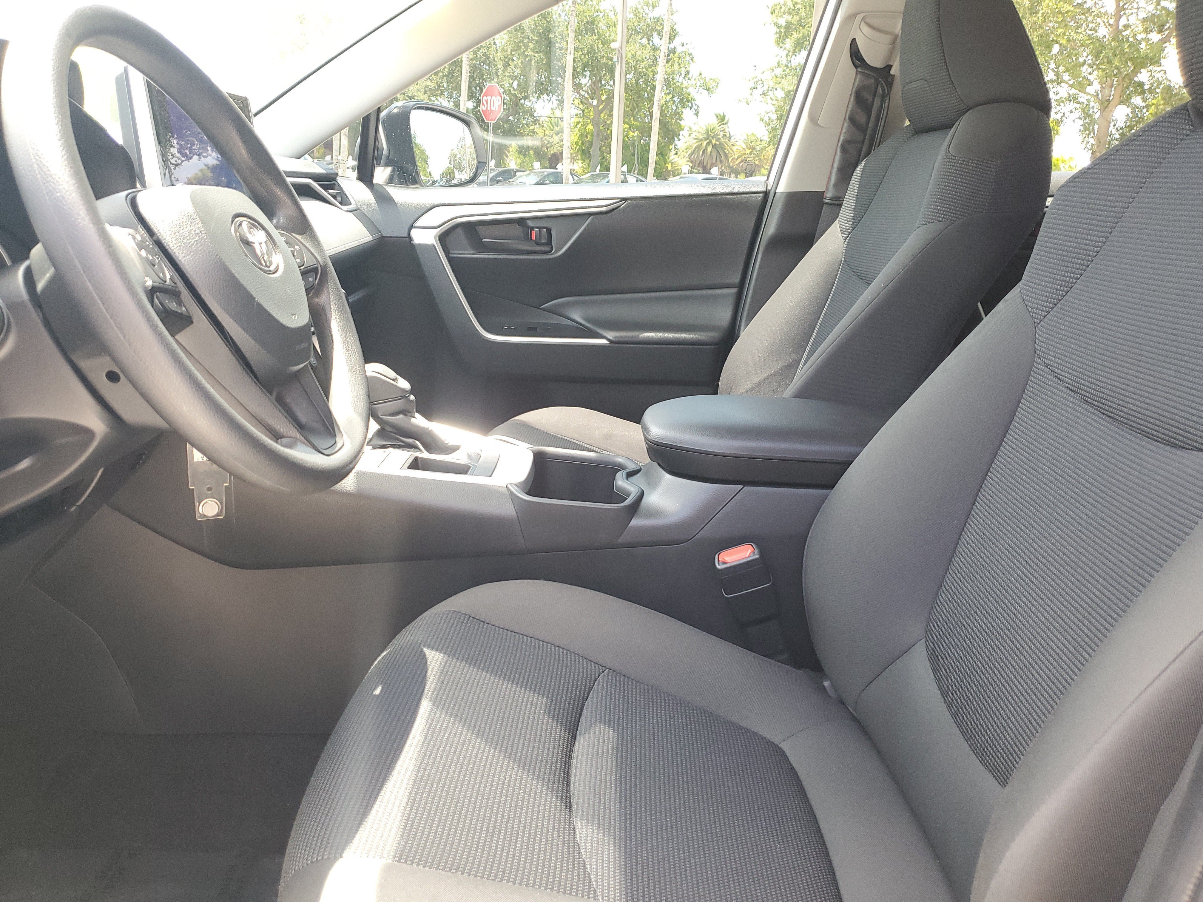 Used 2024 Toyota RAV4 LE FWD image 18