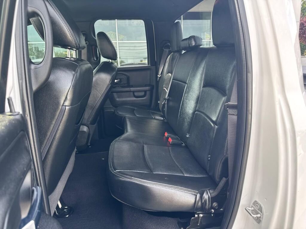 Used 2021 RAM 1500 Classic Warlock w/ Electronics Group AWD/4WD image 12