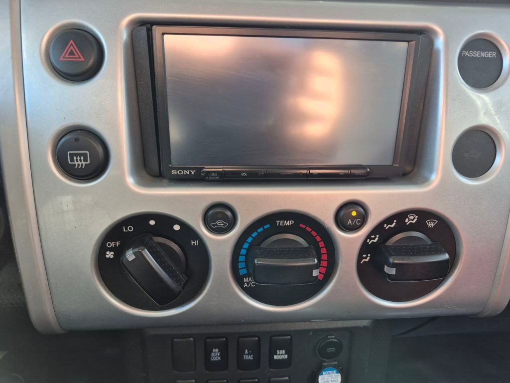 Used 2007 Toyota FJ Cruiser 4WD image 18