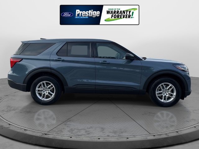 New 2027 Ford Explorer Active RWD image 2
