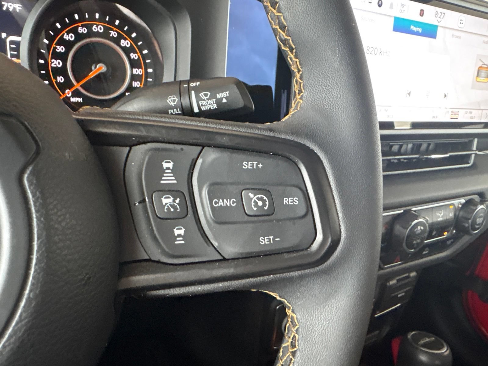 Used 2024 Jeep Gladiator Sport AWD/4WD image 27
