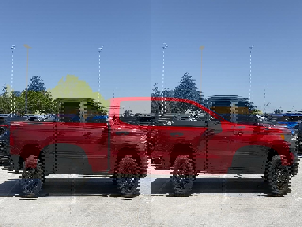 New 2026 Chevrolet Silverado 1500 LT Trail Boss w/ LT Trail Boss Premium Package AWD/4WD image 3