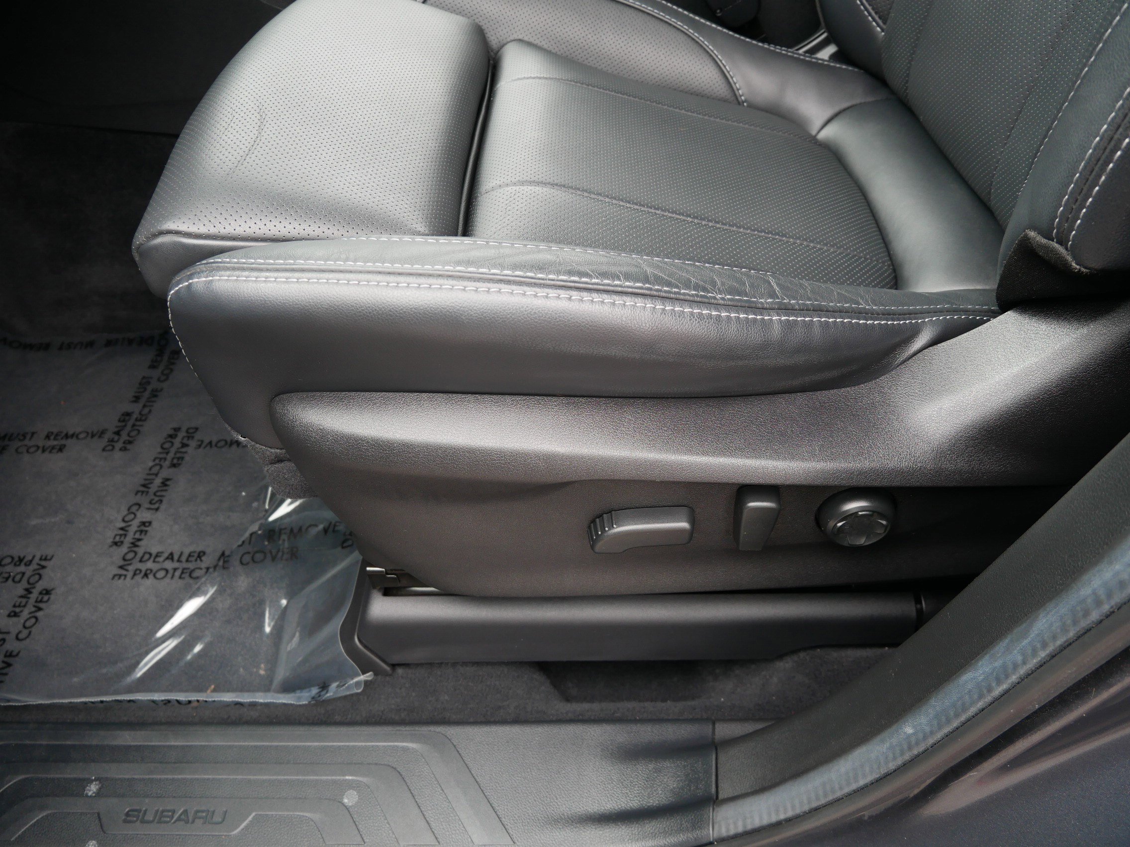 Certified 2024 Subaru Ascent Touring AWD/4WD image 20