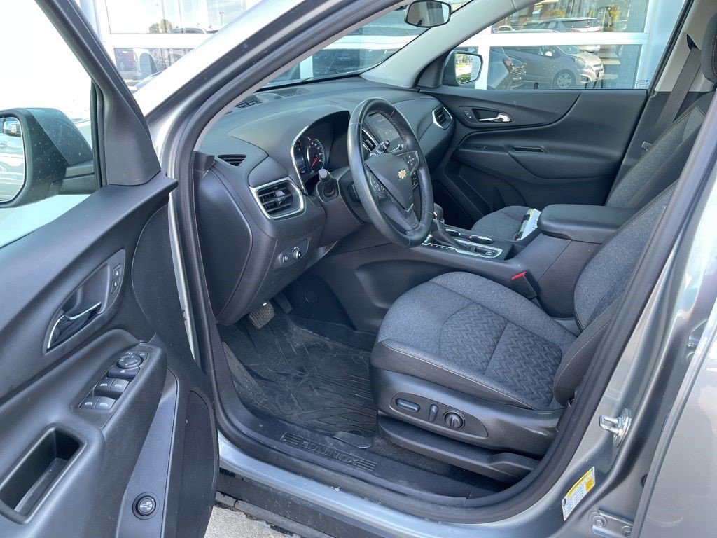 Certified 2024 Chevrolet Equinox LT w/ LPO, Floor Liner Package image 10