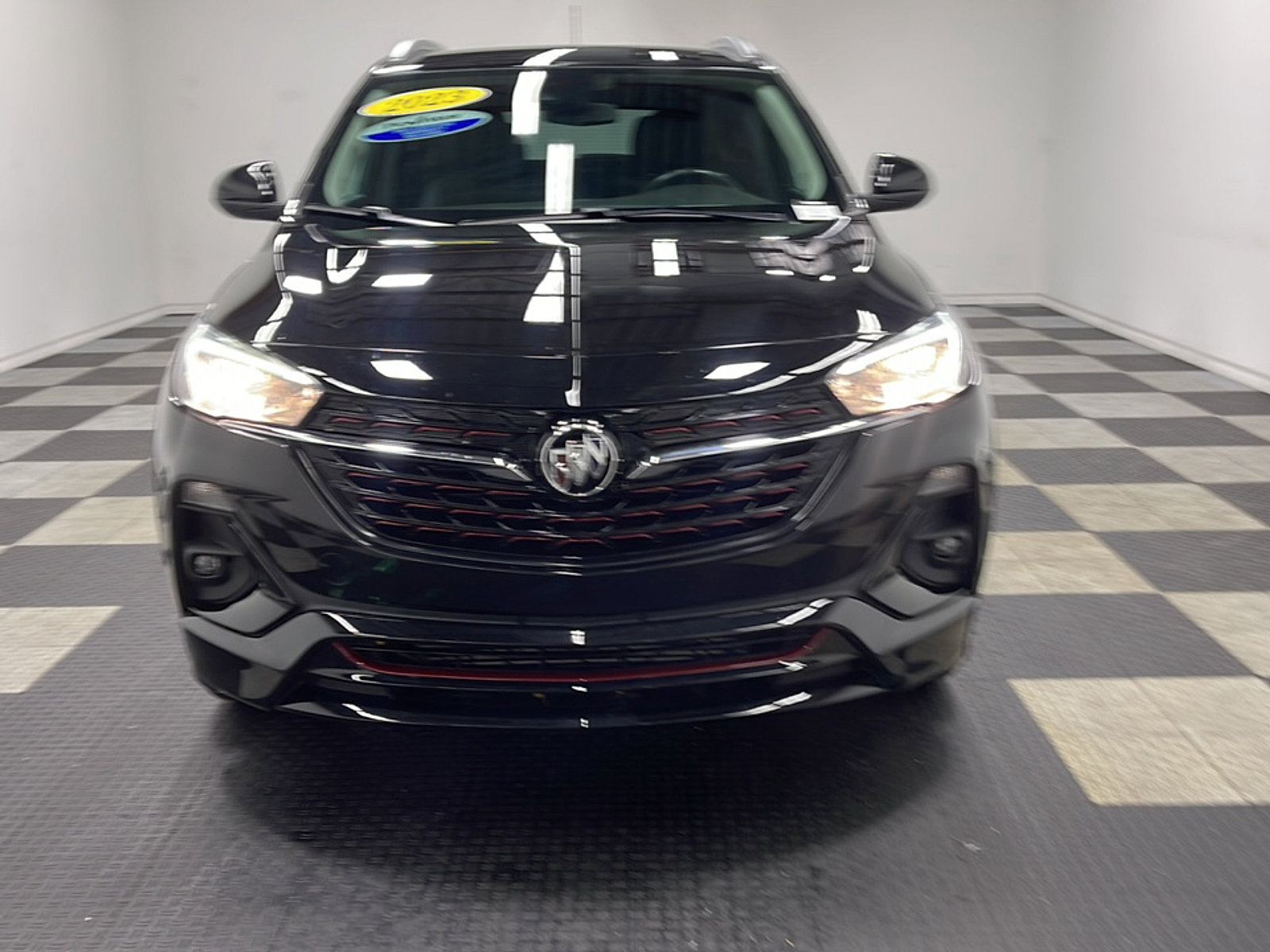 Used 2023 Buick Encore GX Select w/ Sport Touring Package FWD image 25