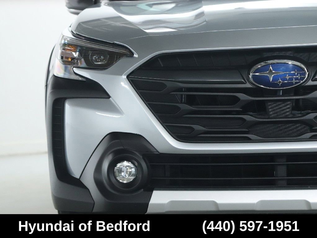Used 2024 Subaru Outback Premium AWD/4WD image 6