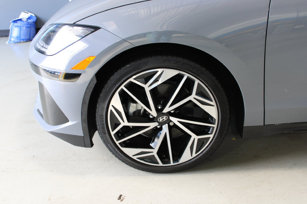 Used 2023 Hyundai Ioniq 6 SEL AWD/4WD image 4