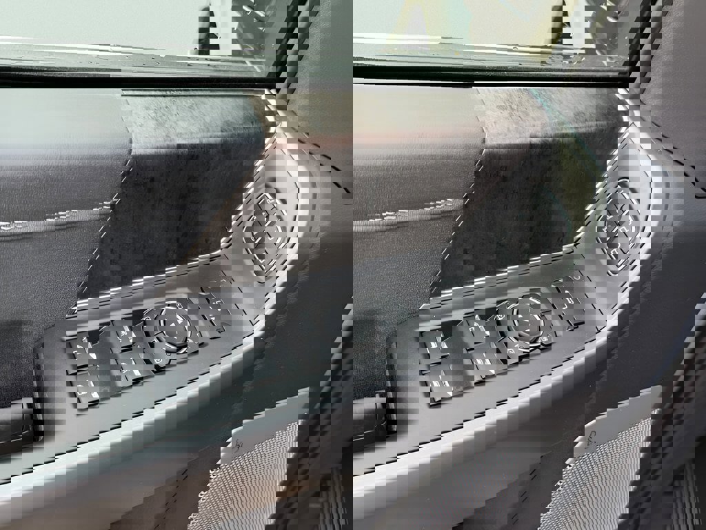 New 2026 Ford F350 Lariat w/ Lariat Ultimate Package image 18