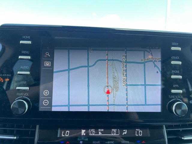 Used 2022 Toyota Sienna XLE w/ XLE Plus Package FWD image 19