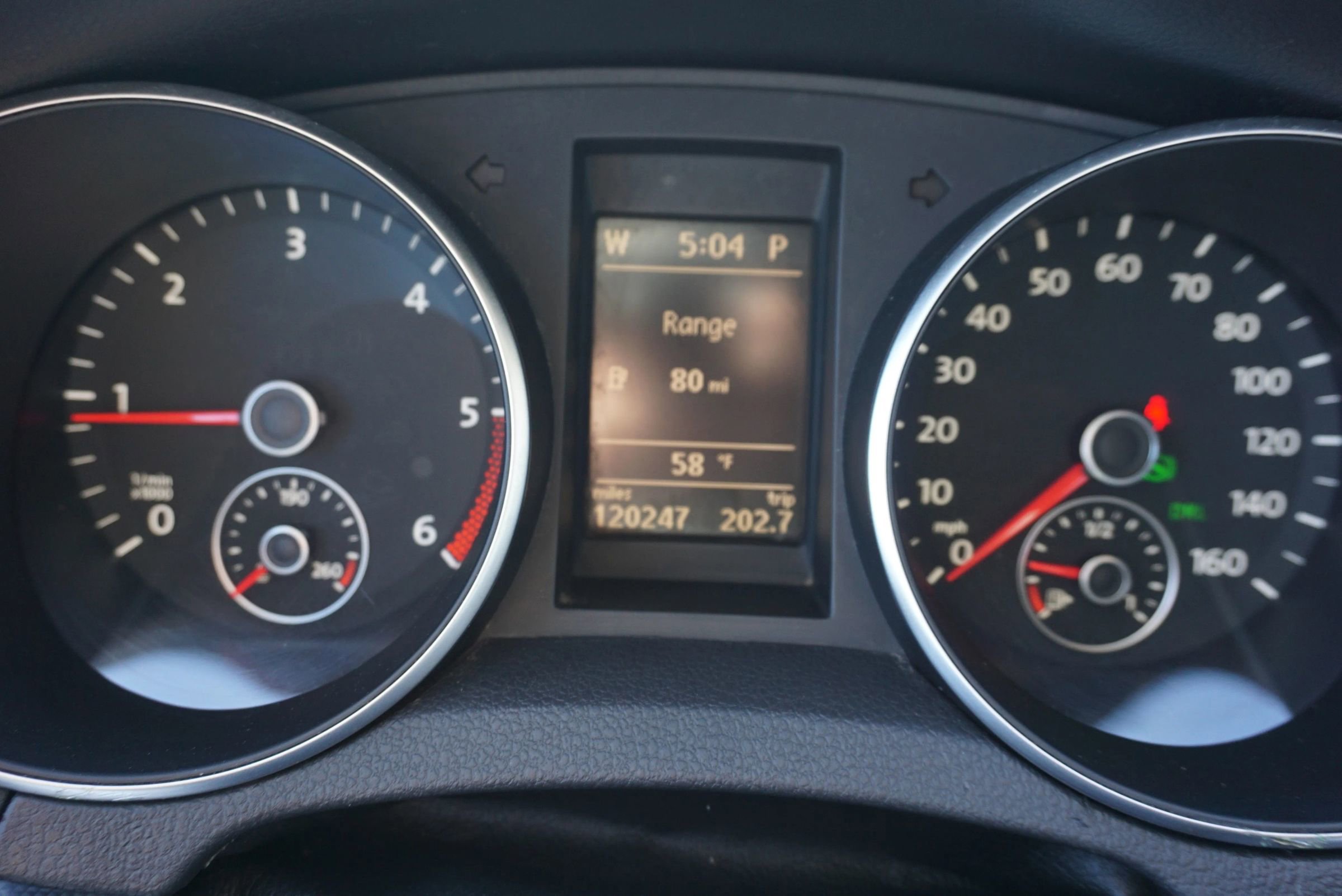 Used 2012 Volkswagen Jetta TDI image 32