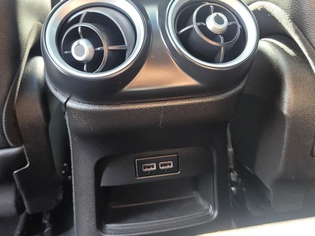 Used 2020 Alfa Romeo Stelvio Base w/ Nero Edizione image 29