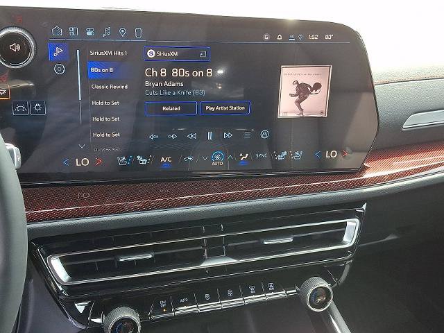 New 2026 Chevrolet Traverse RS w/ LPO, Floor Liner Package image 9