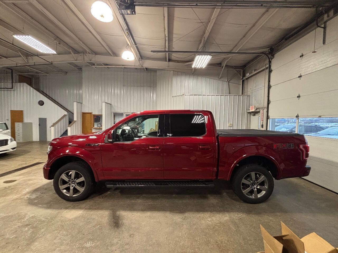 Used 2015 Ford F150 Lariat w/ Equipment Group 501A Mid